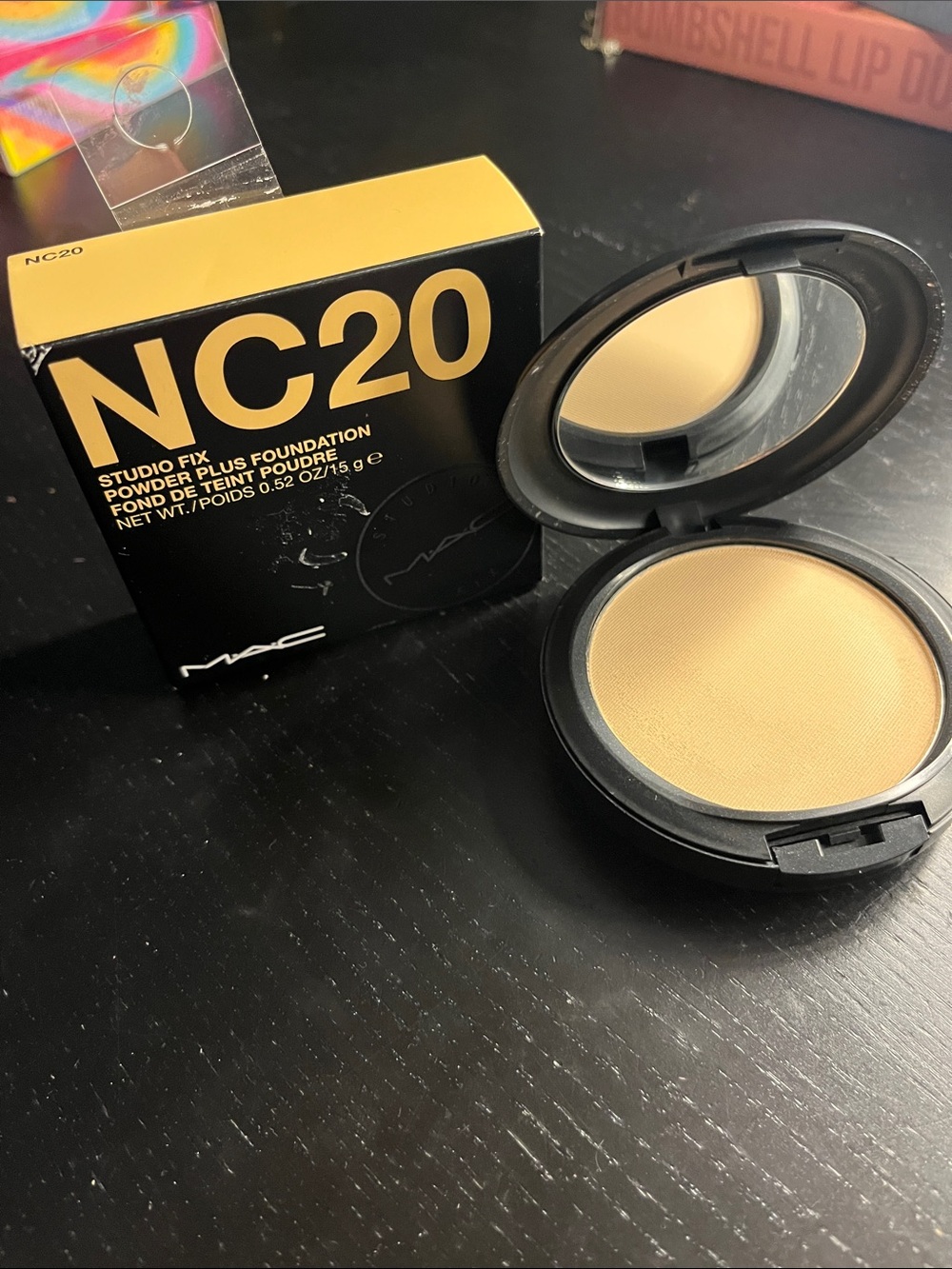 MAC Cosmetics Studio Fix Powder Plus Foundation Compact - NC20 Light Beige